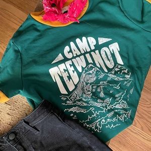 RooLee Graphic Short Sleeve Ringer Sweatshirt